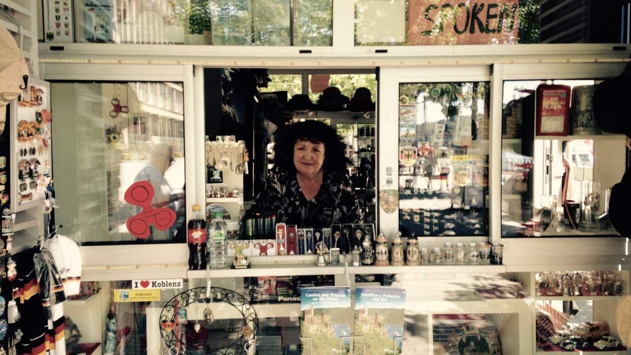 Kioskbesitzerin am Deutschen Eck